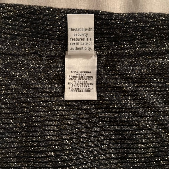 Last chance - Diane Von Furstenberg mock turtleneck, size small. - Picture 4 of 4